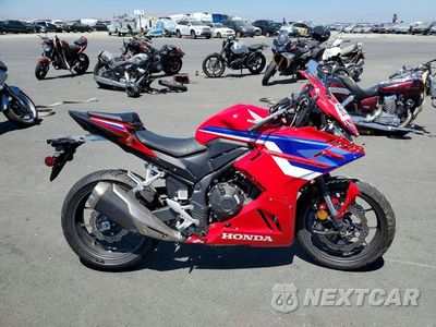2025 HONDA CBR500 RA MLHPC7052S5101294 - główne zdjęcie licytacji z USA - miniatura