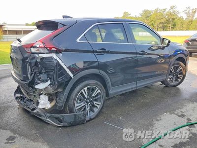 Trzecie zdjęcie samochodu z tyłu: 2026 MITSUBISHI ECLIPSE CROSS SE VIN:JA4ATWAA6TZ021323 - miniatura