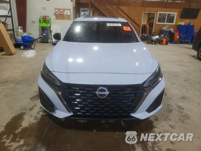 Piąte zdjęcie samochodu w środku: 2025 NISSAN ALTIMA SR VIN:1N4BL4CV3SN417218 - miniatura