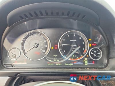 Zdjęcie 9 z 13 samochodu: 2012 BMW 528 XI VIN:WBAXH5C52CDW09340 - miniatura