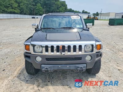 Piąte zdjęcie samochodu w środku: 2010 HUMMER H3 VIN:5GTMNGEE4A8120279 - miniatura