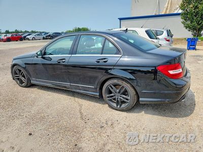 Drugie zdjęcie samochodu z przodu: 2012 MERCEDES-BENZ C 300 4MATIC VIN:WDDGF8BB4CR229099 - miniatura