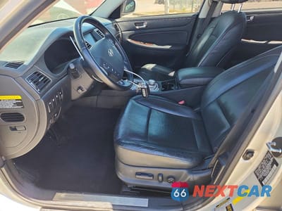 Zdjęcie 7 z 12 samochodu: 2010 HYUNDAI GENESIS 3.8L VIN:KMHGC4DE0AU081039 - miniatura