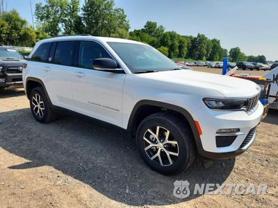 Czwarte zdjęcie samochodu z boku: 2024 JEEP GRAND CHEROKEE LIMITED VIN:1C4RJHBGXR8943850 - miniatura