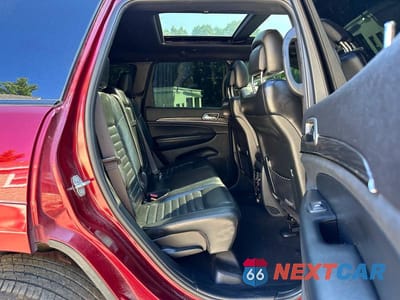 Zdjęcie 8 z 10 samochodu: 2020 JEEP GRAND CHEROKEE LIMITED VIN:1C4RJFBT2LC108072 - miniatura