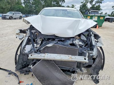 Piąte zdjęcie samochodu w środku: 2018 HONDA HR-V EX VIN:3CZRU5H51JM723647 - miniatura