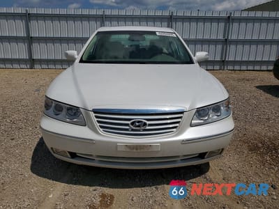 Piąte zdjęcie samochodu w środku: 2007 HYUNDAI AZERA SE VIN:KMHFC46F87A238229 - miniatura