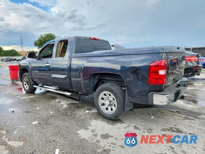 Drugie zdjęcie samochodu z przodu: 2013 CHEVROLET SILVERADO C1500 LT VIN:1GCRCSE08DZ173656 - miniatura
