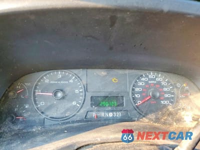 Zdjęcie 9 z 12 samochodu: 2005 FORD F250 SUPER DUTY VIN:1FTSX21515EC76658 - miniatura