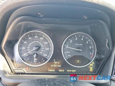 Zdjęcie 9 z 13 samochodu: 2016 BMW X1 XDRIVE28I VIN:WBXHT3C36GP881986 - miniatura
