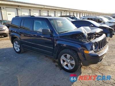 Czwarte zdjęcie samochodu z boku: 2017 JEEP PATRIOT SPORT VIN:1C4NJPBB8HD103455 - miniatura