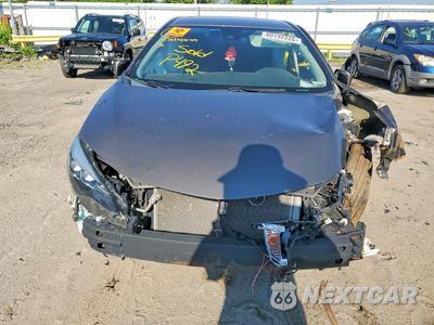 Piąte zdjęcie samochodu w środku: 2018 TOYOTA COROLLA SE VIN:2T1BURHE9JC977047 - miniatura