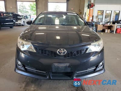 Piąte zdjęcie samochodu w środku: 2013 TOYOTA CAMRY SE VIN:4T1BF1FK4DU725519 - miniatura