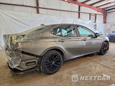 Trzecie zdjęcie samochodu z tyłu: 2025 TOYOTA CAMRY SE VIN:4T1DAACK3SU528401 - miniatura