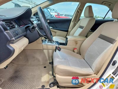 Zdjęcie 7 z 12 samochodu: 2012 TOYOTA CAMRY HYBRID LE VIN:4T1BD1FK9CU062078 - miniatura