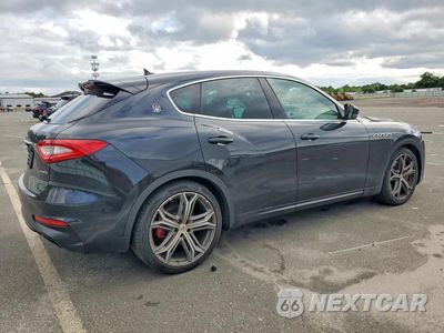 Trzecie zdjęcie samochodu z tyłu: 2019 MASERATI LEVANTE GTS VIN:ZN661ZUA2KX321271 - miniatura