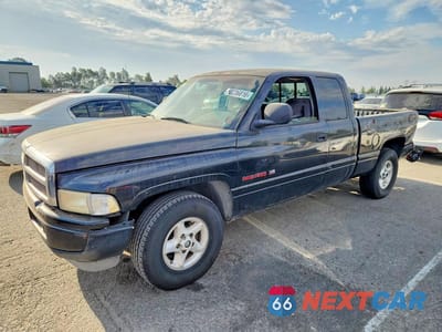 1998 DODGE RAM 1500 1B7HC13Y8WJ210401 - główne zdjęcie licytacji z USA - miniatura