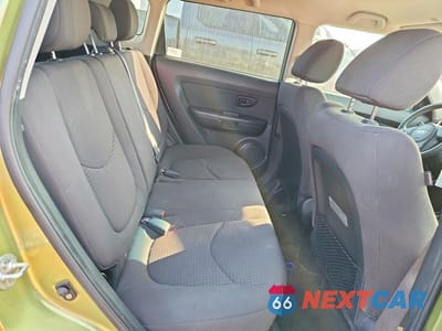 Zdjęcie 10 z 12 samochodu: 2013 KIA SOUL BASE VIN:KNDJT2A54D7621255 - miniatura