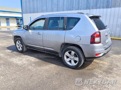 Drugie zdjęcie samochodu z przodu: 2016 JEEP COMPASS SPORT VIN:1C4NJCBA1GD742825 - miniatura