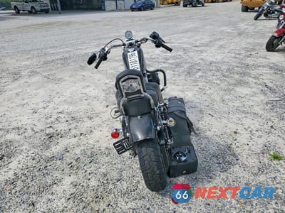 Czwarte zdjęcie samochodu z boku: 2015 HARLEY-DAVIDSON XL1200 V VIN:1HD1LF312FC418424 - miniatura