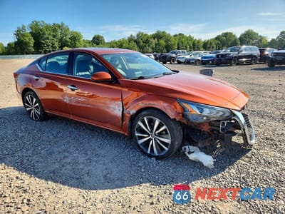 Czwarte zdjęcie samochodu z boku: 2021 NISSAN ALTIMA PLATINUM VIN:1N4BL4FW2MN346262 - miniatura
