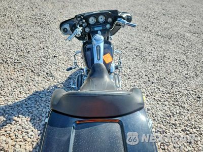 Zdjęcie 6 z 8 samochodu: 2010 HARLEY-DAVIDSON FLHX VIN:1HD1KB415AB636527 - miniatura