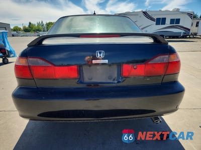 Zdjęcie 6 z 12 samochodu: 1999 HONDA ACCORD EX VIN:JHMCG5654XC026374 - miniatura