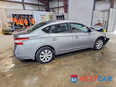 Trzecie zdjęcie samochodu z tyłu: 2014 NISSAN SENTRA SV VIN:3N1AB7AP7EL686294 - miniatura