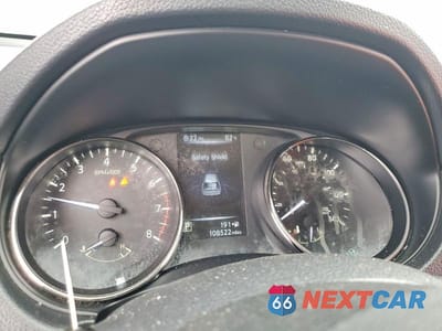 Zdjęcie 9 z 13 samochodu: 2017 NISSAN ROGUE S VIN:KNMAT2MT2HP580947 - miniatura