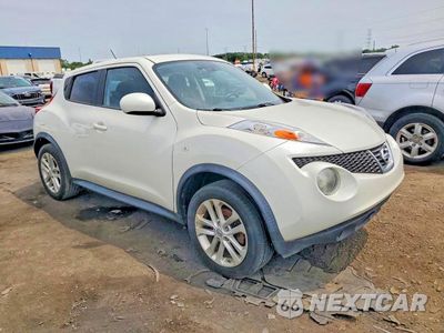 Czwarte zdjęcie samochodu z boku: 2013 NISSAN JUKE S VIN:JN8AF5MV9DT212457 - miniatura