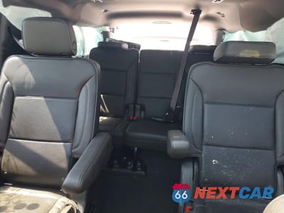 Zdjęcie 10 z 13 samochodu: 2021 GMC YUKON XL DENALI VIN:1GKS2JKL0MR245600 - miniatura