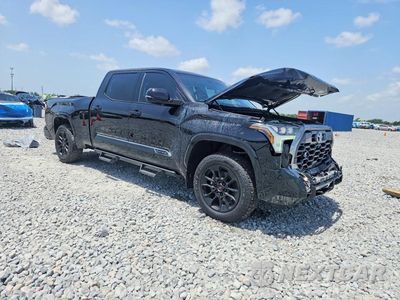 Czwarte zdjęcie samochodu z boku: 2026 TOYOTA TUNDRA PLATINUM VIN:5TFWA5EC2TX058159 - miniatura