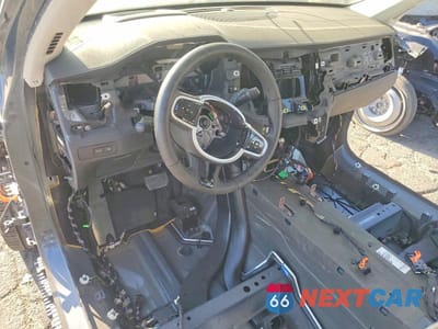 Zdjęcie 8 z 13 samochodu: 2025 VOLVO XC90 ULTRA VIN:YV4H60PG5S1372819 - miniatura