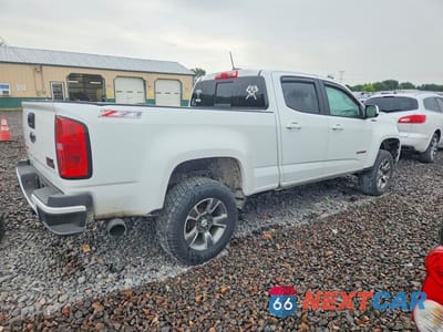 Trzecie zdjęcie samochodu z tyłu: 2017 CHEVROLET COLORADO Z71 VIN:1GCPTDE10H1176440 - miniatura