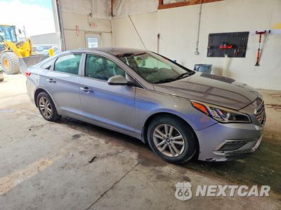 Czwarte zdjęcie samochodu z boku: 2015 HYUNDAI SONATA SE VIN:5NPE24AF0FH238971 - miniatura