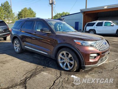 Czwarte zdjęcie samochodu z boku: 2020 FORD EXPLORER PLATINUM VIN:1FM5K8HC8LGB41712 - miniatura