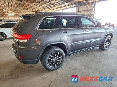 Trzecie zdjęcie samochodu z tyłu: 2017 JEEP GRAND CHEROKEE LIMITED VIN:1C4RJEBG6HC731957 - miniatura