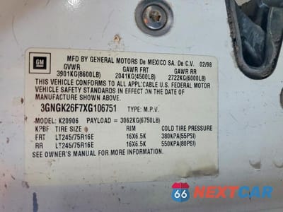 Zdjęcie 12 z 12 samochodu: 1999 CHEVROLET SUBURBAN K2500 VIN:3GNGK26F7XG106751 - miniatura