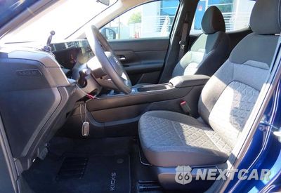 Zdjęcie 9 z 10 samochodu: 2025 NISSAN KICKS SV VIN:3N8AP6CB2SL406162 - miniatura