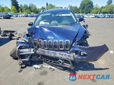 Piąte zdjęcie samochodu w środku: 2015 JEEP CHEROKEE LATITUDE VIN:1C4PJMCS2FW545624 - miniatura