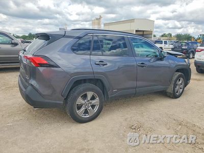 Trzecie zdjęcie samochodu z tyłu: 2024 TOYOTA RAV4 HYBRID XLE VIN:4T3RWRFV0RU138028 - miniatura