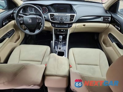 Zdjęcie 8 z 13 samochodu: 2016 HONDA ACCORD LX VIN:1HGCR2F37GA104054 - miniatura