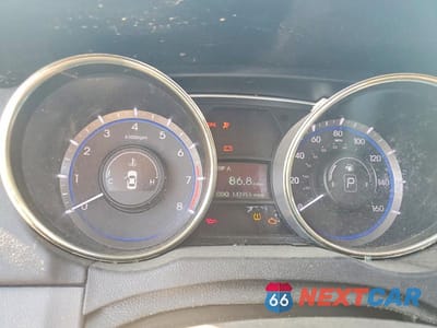 Zdjęcie 9 z 12 samochodu: 2011 HYUNDAI SONATA GLS VIN:5NPEB4ACXBH112360 - miniatura