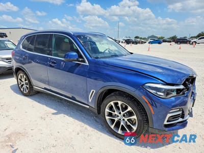 Czwarte zdjęcie samochodu z boku: 2019 BMW X5 XDRIVE40I VIN:5UXCR6C53KLL01553 - miniatura