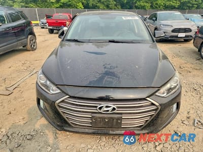 Piąte zdjęcie samochodu w środku: 2018 HYUNDAI ELANTRA LIMITED VIN:5NPD84LF6JH272221 - miniatura
