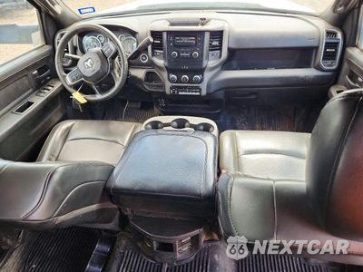 Zdjęcie 8 z 12 samochodu: 2021 RAM 3500 VIN:3C7WRTCL2MG593341 - miniatura