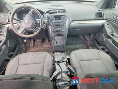 Zdjęcie 8 z 13 samochodu: 2019 FORD EXPLORER POLICE INTERCEPTOR VIN:1FM5K8AR6KGB22931 - miniatura