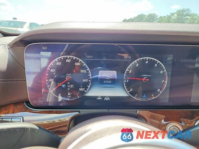 Zdjęcie 9 z 12 samochodu: 2020 MERCEDES-BENZ E 350 VIN:WDDZF8DB9LA704704 - miniatura