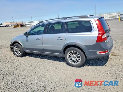 Drugie zdjęcie samochodu z przodu: 2011 VOLVO XC70 3.2 VIN:YV4940BZ7B1109573 - miniatura