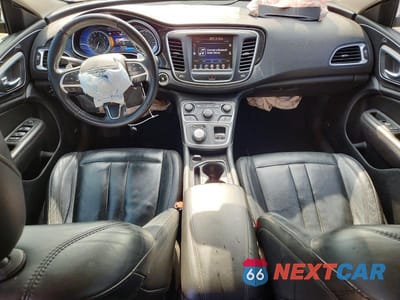 Zdjęcie 8 z 12 samochodu: 2015 CHRYSLER 200 C VIN:1C3CCCEG5FN541119 - miniatura